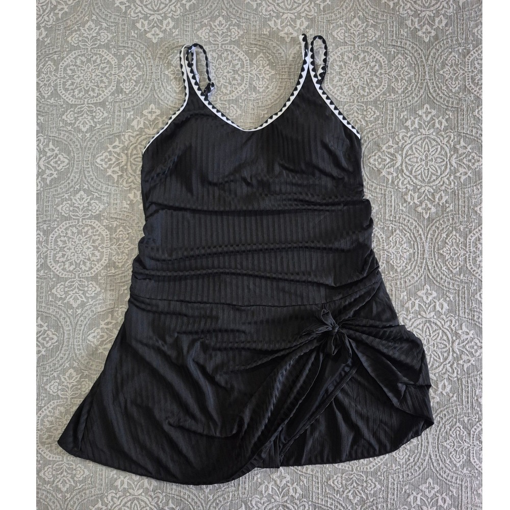 Summer Mae Women Maternity Black Ribbed Scalloped Trim Swim Dress Size 12 NWT